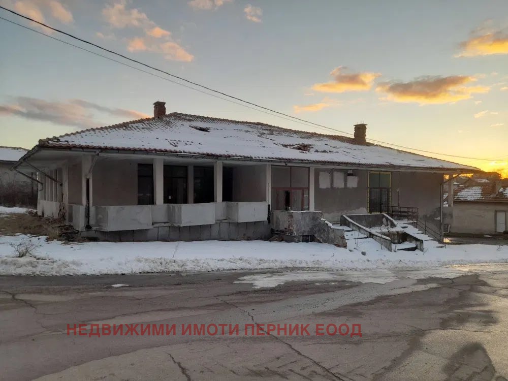 Продава ЗАВЕДЕНИЕ, с. Расник, област Перник, снимка 2 - Заведения - 54422997