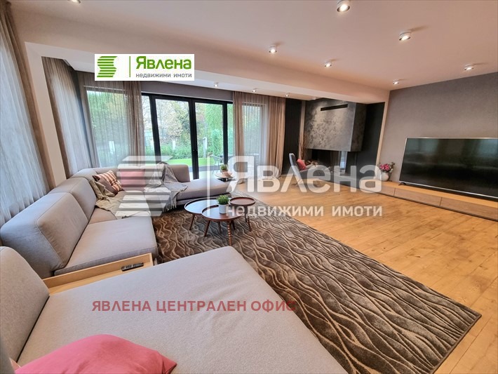 Продава КЪЩА, гр. София, в.з.Малинова долина, снимка 1 - Къщи - 47429121