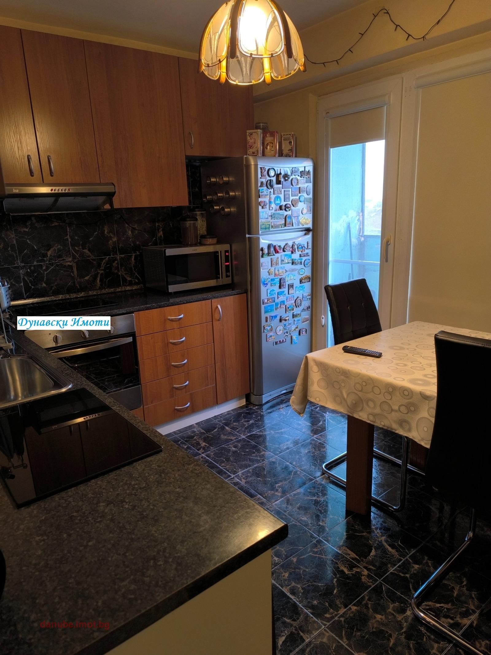 Продава 3-СТАЕН, гр. Русе, Център, снимка 2 - Апартаменти - 54008371