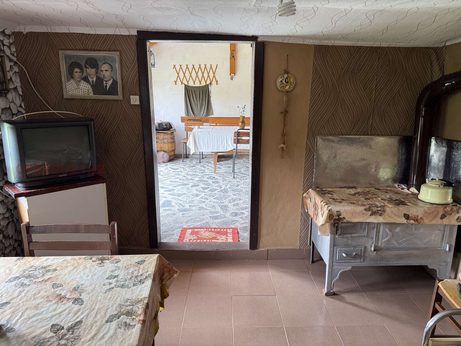 Продава КЪЩА, с. Долни Раковец, област Перник, снимка 8 - Къщи - 55923253