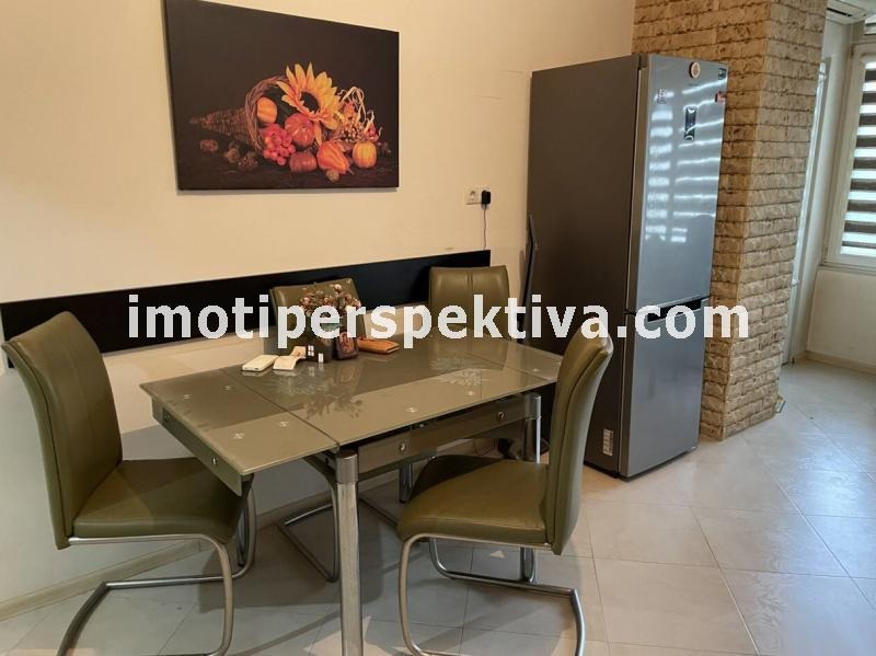 Eladó  1 hálószoba Plovdiv , Centar , 80 négyzetméter | 87810837