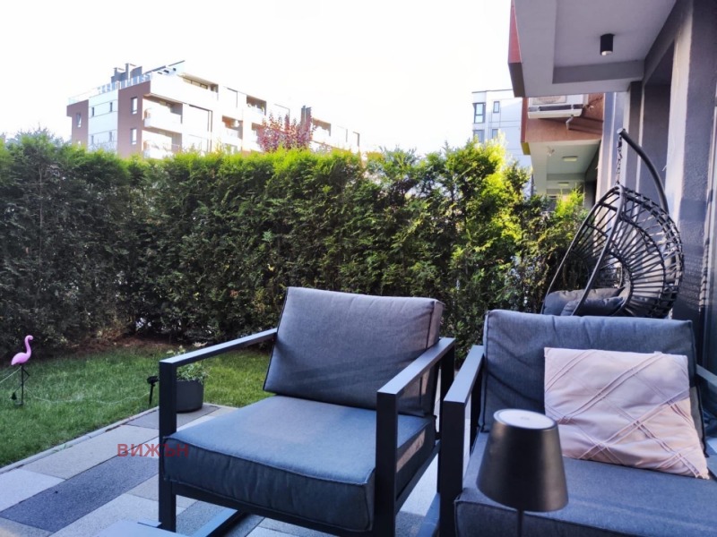 Продава  3-стаен град Перник , Изток , 132 кв.м | 35333865 - изображение [15]