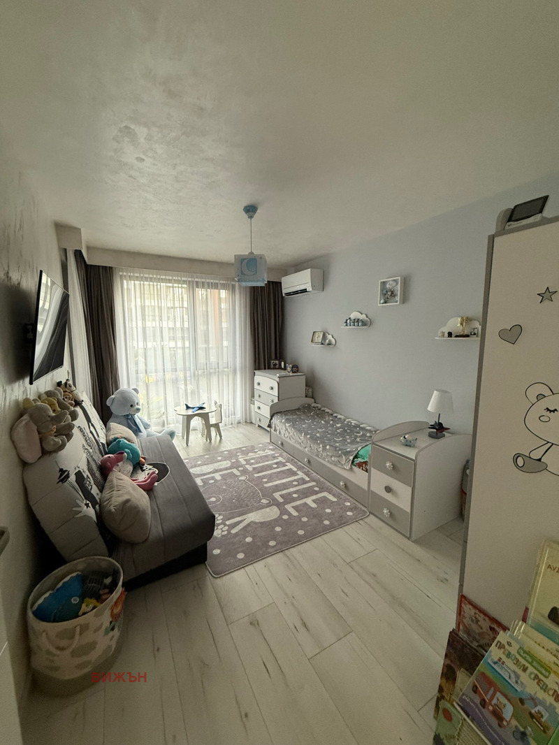 Продава  3-стаен град Перник , Изток , 132 кв.м | 35333865 - изображение [7]