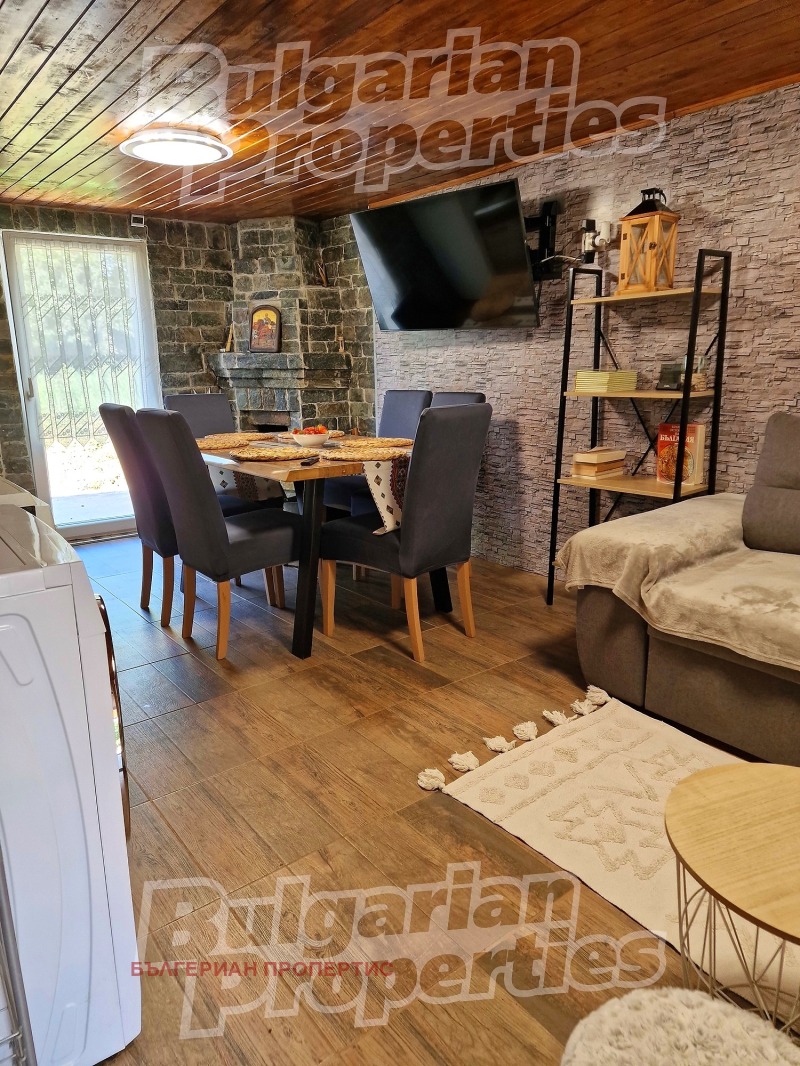 Продава КЪЩА, с. Байкалско, област Перник, снимка 5 - Къщи - 53536651