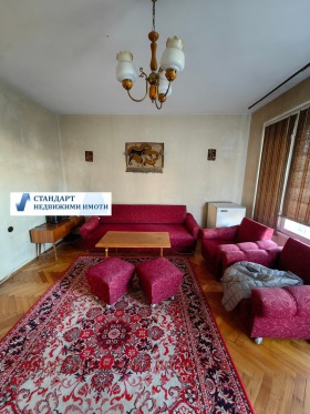 1 dormitorio Jristo Smirnenski, Plovdiv 2