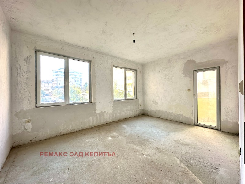 En venta  1 dormitorio Veliko Tarnovo , Kolyu Ficheto , 61 metros cuadrados | 42482402 - imagen [2]