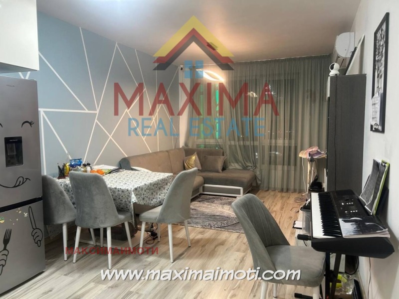 Продава  2-стаен град Пловдив , Тракия , 73 кв.м | 54059294