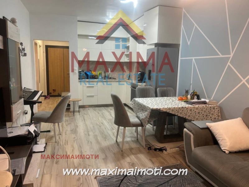 Продава  2-стаен град Пловдив , Тракия , 73 кв.м | 54059294 - изображение [2]