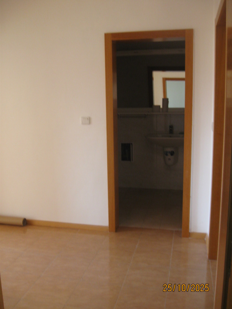 Продава  2-стаен град Пазарджик , Идеален център , 66 кв.м | 79349270 - изображение [4]