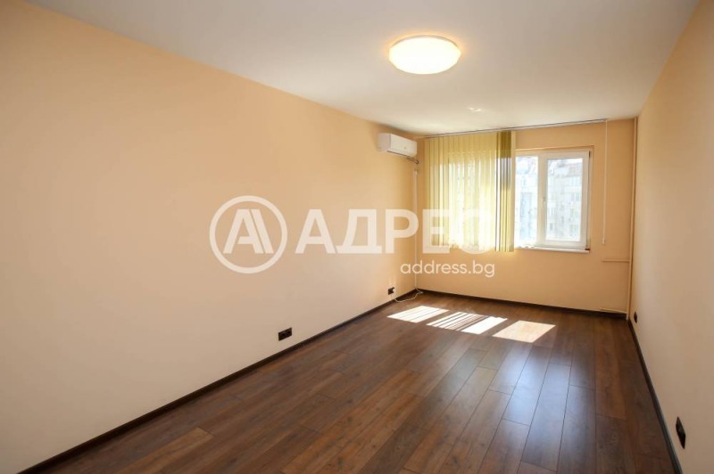 Till salu  2 sovrum Sofia , Oboristje , 77 kvm | 56193069 - bild [12]