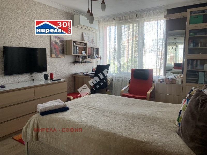 Продава 4-СТАЕН, гр. София, Дружба 2, снимка 9 - Aпартаменти - 49055551