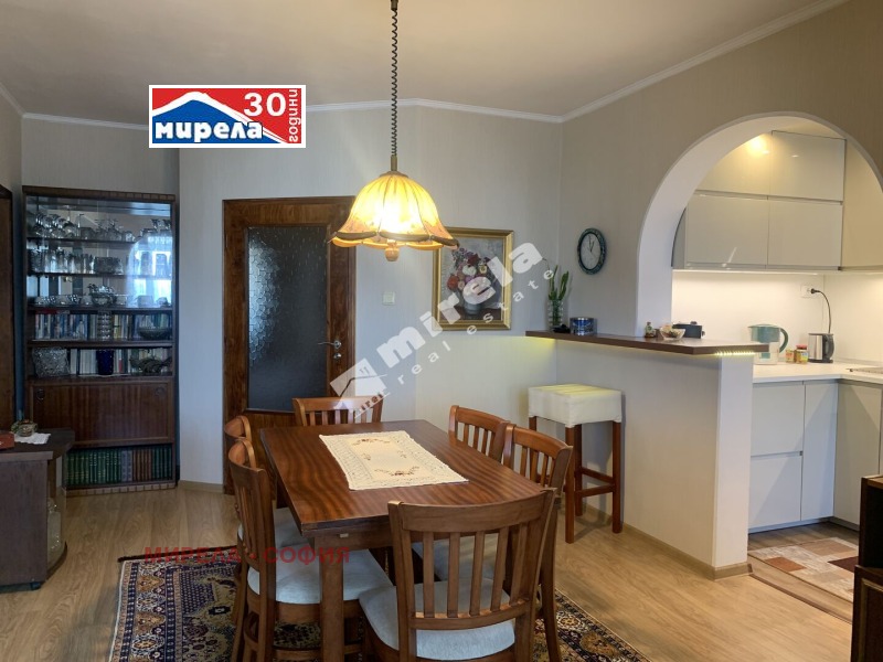 Till salu  3 sovrum Sofia , Drujba 2 , 155 kvm | 80374597