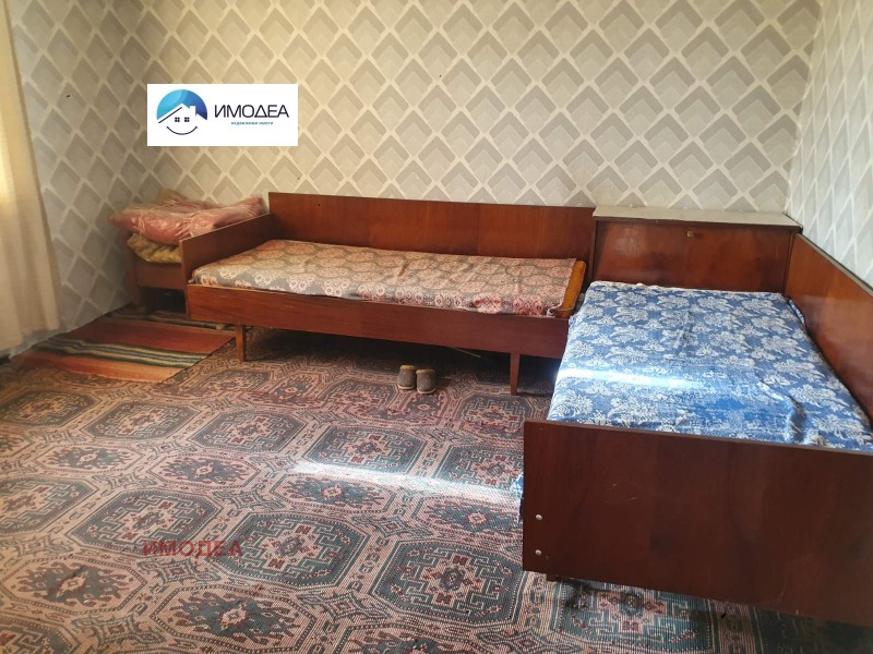 Продава КЪЩА, с. Батак, област Велико Търново, снимка 6 - Къщи - 52319152