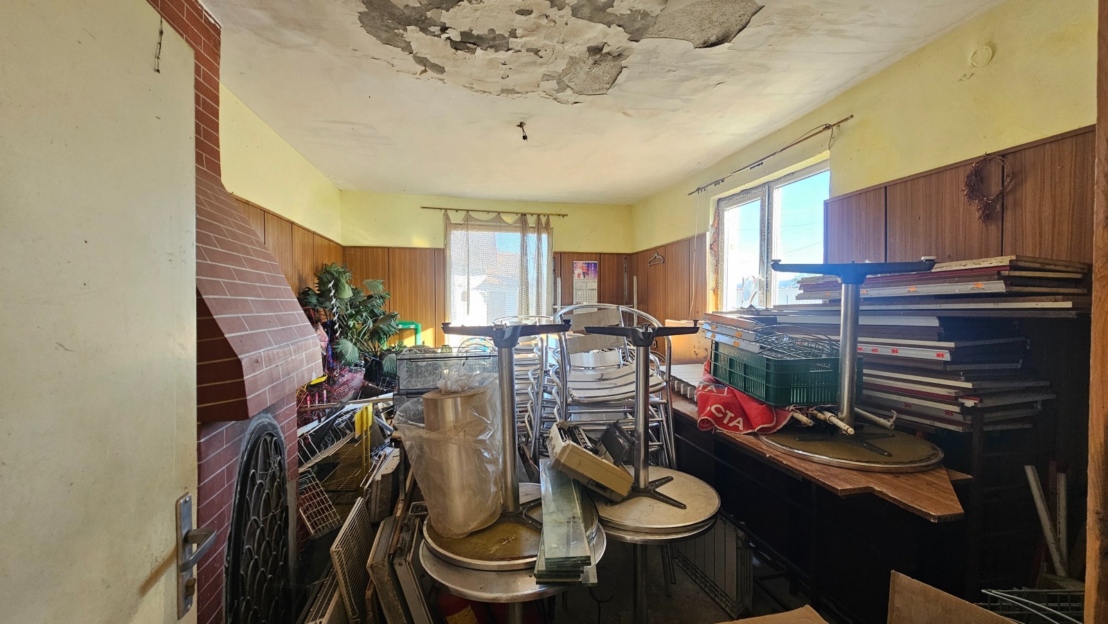 Продава КЪЩА, с. Гурково, област София област, снимка 6 - Къщи - 56124526