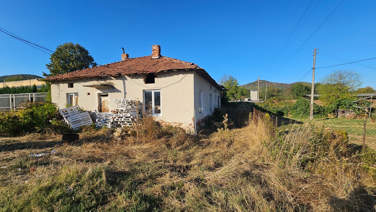 Продава КЪЩА, с. Гурково, област София област, снимка 2 - Къщи - 56124526