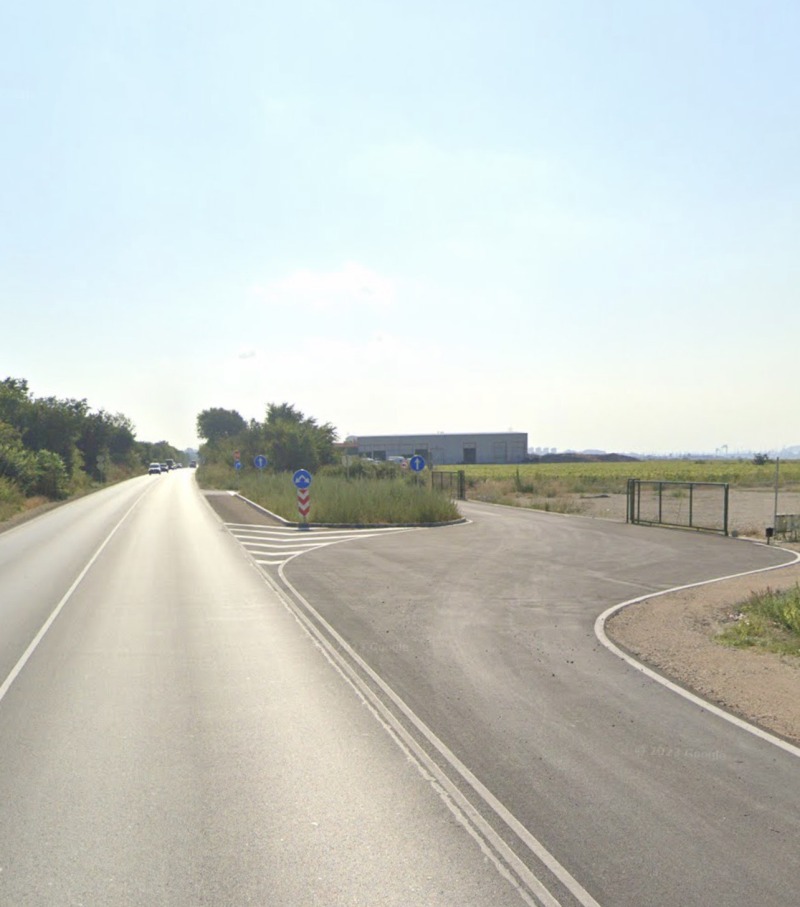 Продава ПАРЦЕЛ в град Варна, Западна промишлена зона - 3500 кв.м / 550 000 € » 1 075 706.50 лв., ИМОТИ ПРЕМИЕР