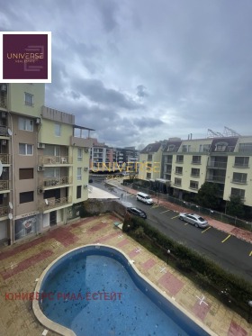 Estúdio k.k. Slantchev briag, região Burgas 11