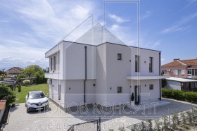 House Benkovski, region Plovdiv 4