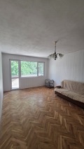 Продава 4-СТАЕН, гр. Добрич, Център, снимка 3