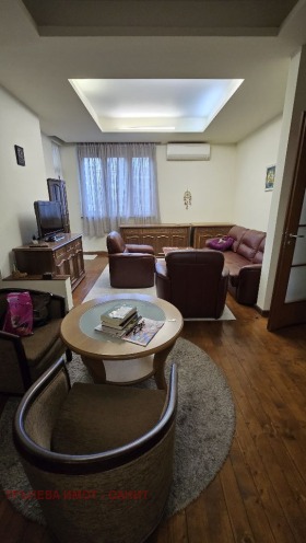 2 slaapkamers Tsentar, Sofia 6