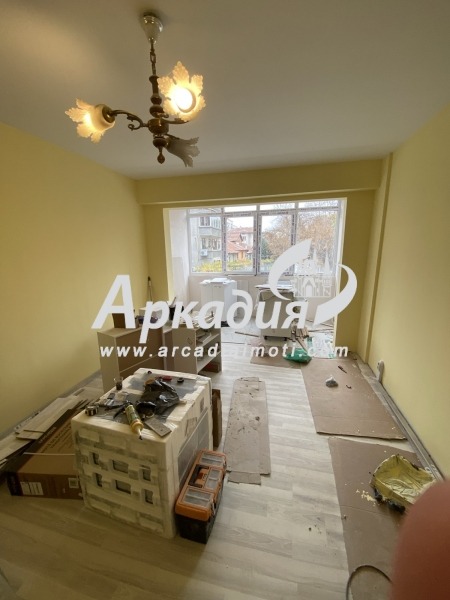 De vânzare  1 dormitor Plovdiv , Vâstaniciesci , 49 mp | 41591378 - imagine [2]