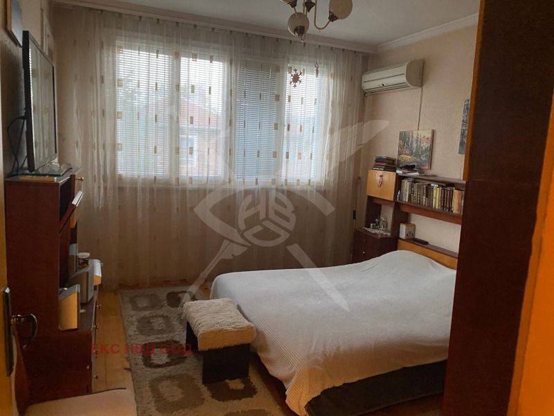 Myytävänä  Talon kerros Plovdiv , Izgrev , 135 neliömetriä | 68549207 - kuva [2]