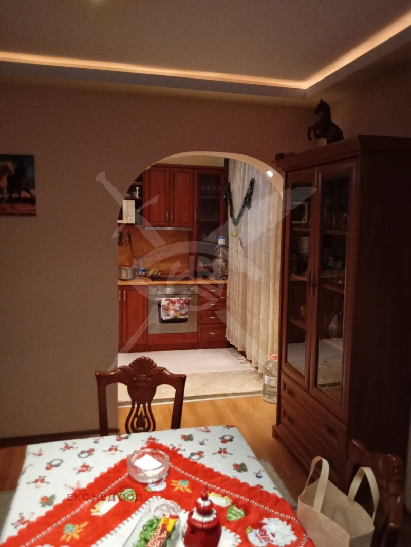 Myytävänä  Talon kerros Plovdiv , Izgrev , 135 neliömetriä | 68549207 - kuva [5]