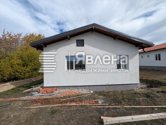 Продава КЪЩА, с. Хераково, област София област, снимка 4 - Къщи - 56218510