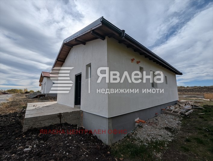 Продава КЪЩА, с. Хераково, област София област, снимка 6 - Къщи - 56218510