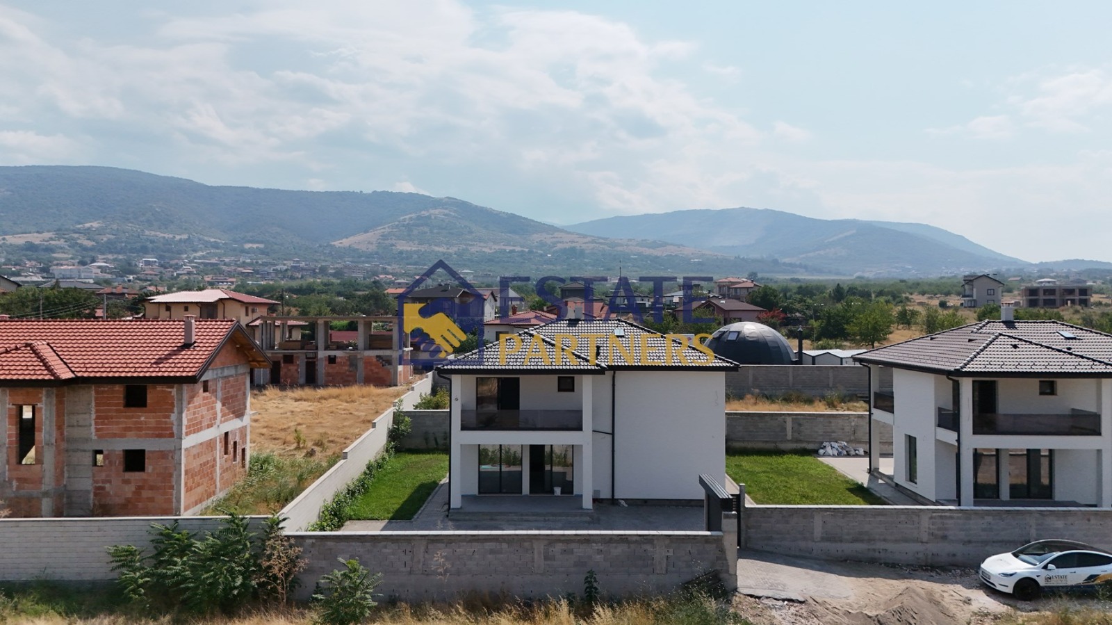 Продава КЪЩА, с. Брестник, област Пловдив