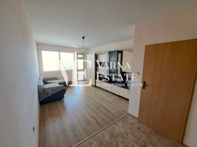 1 dormitorio Briz, Varna 6