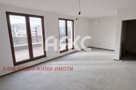 МЕЗОНЕТ, 251 m2