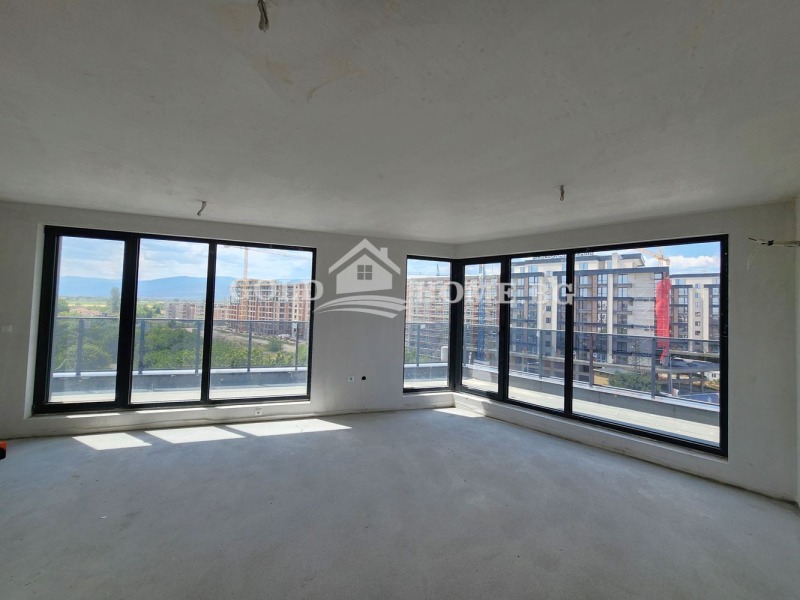 Продава  2-стаен, град Пловдив, Христо Смирненски •  118 610 EUR • ID 12211277 — holmes.bg - [1] 