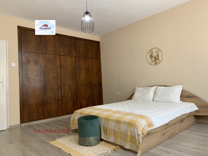 Zu verkaufen  2 Schlafzimmer Pazardschik , Idealen zentar , 85 qm | 94218913 - Bild [2]