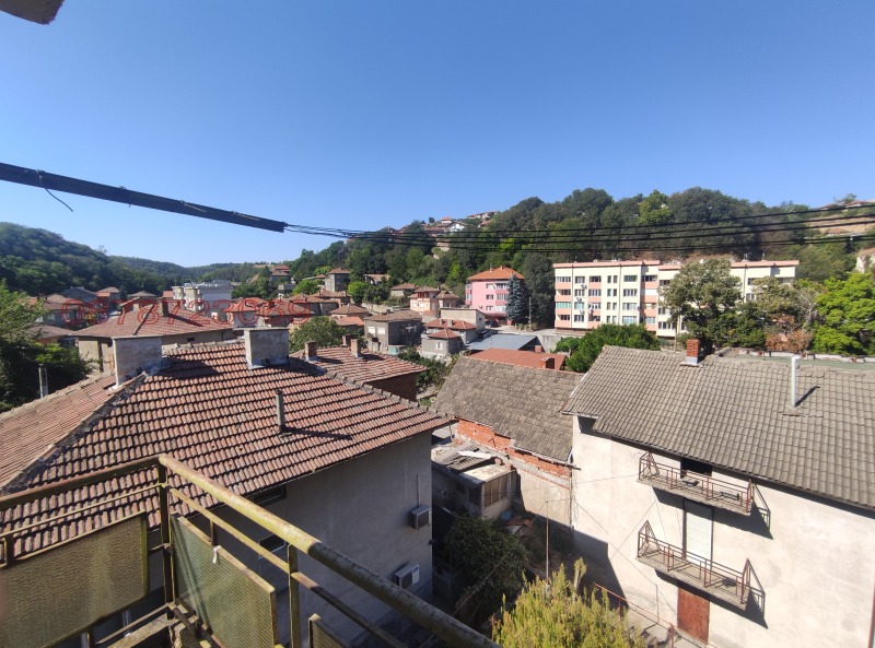 Продава ЕТАЖ ОТ КЪЩА, гр. Никопол, област Плевен, снимка 9 - Етаж от къща - 52788205