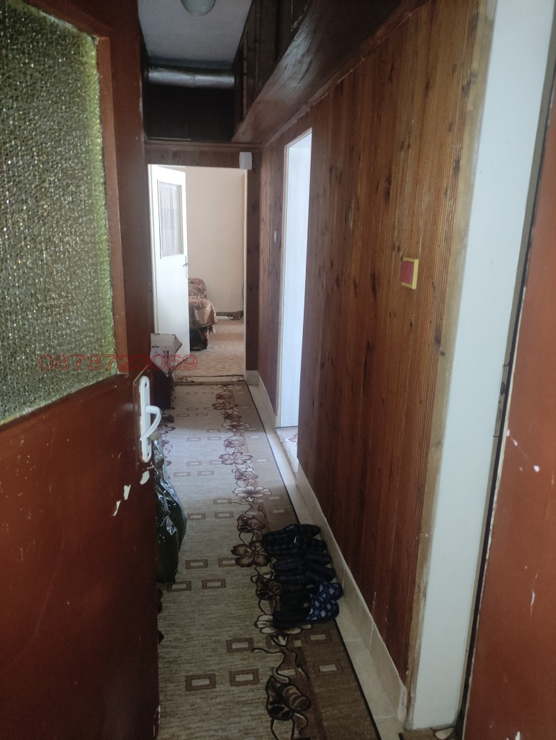 Продава ЕТАЖ ОТ КЪЩА, гр. Никопол, област Плевен, снимка 3 - Етаж от къща - 52788205