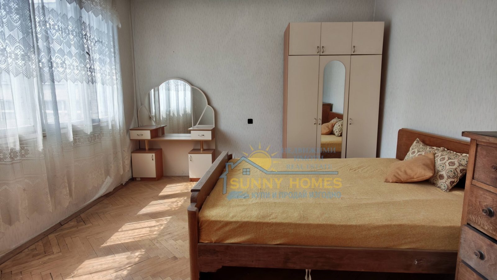 Продава 3-СТАЕН, гр. Велико Търново, Център, снимка 3 - Апартаменти - 55832579