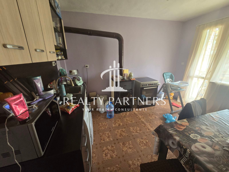Продава  2-стаен област Перник , с. Кленовик , 66 кв.м | 31111956 - изображение [12]