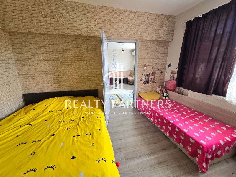 Продава  2-стаен област Перник , с. Кленовик , 66 кв.м | 31111956 - изображение [4]