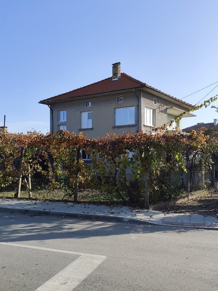 Продава ЕТАЖ ОТ КЪЩА, гр. Каспичан, област Шумен