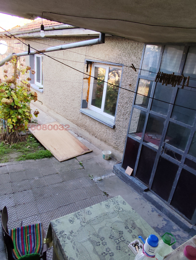 Продава ЕТАЖ ОТ КЪЩА, гр. Каспичан, област Шумен, снимка 15 - Етаж от къща - 52782554