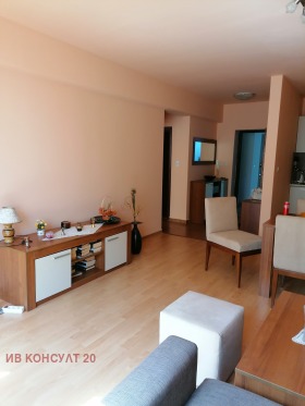 1 chambre Dragalevtsi, Sofia 5