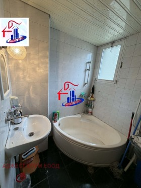 ������� 4-����� | Imot.bg � ����� ������ 11