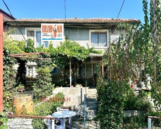 Продава КЪЩА, с. Леденик, област Велико Търново, снимка 2 - Къщи - 54594861