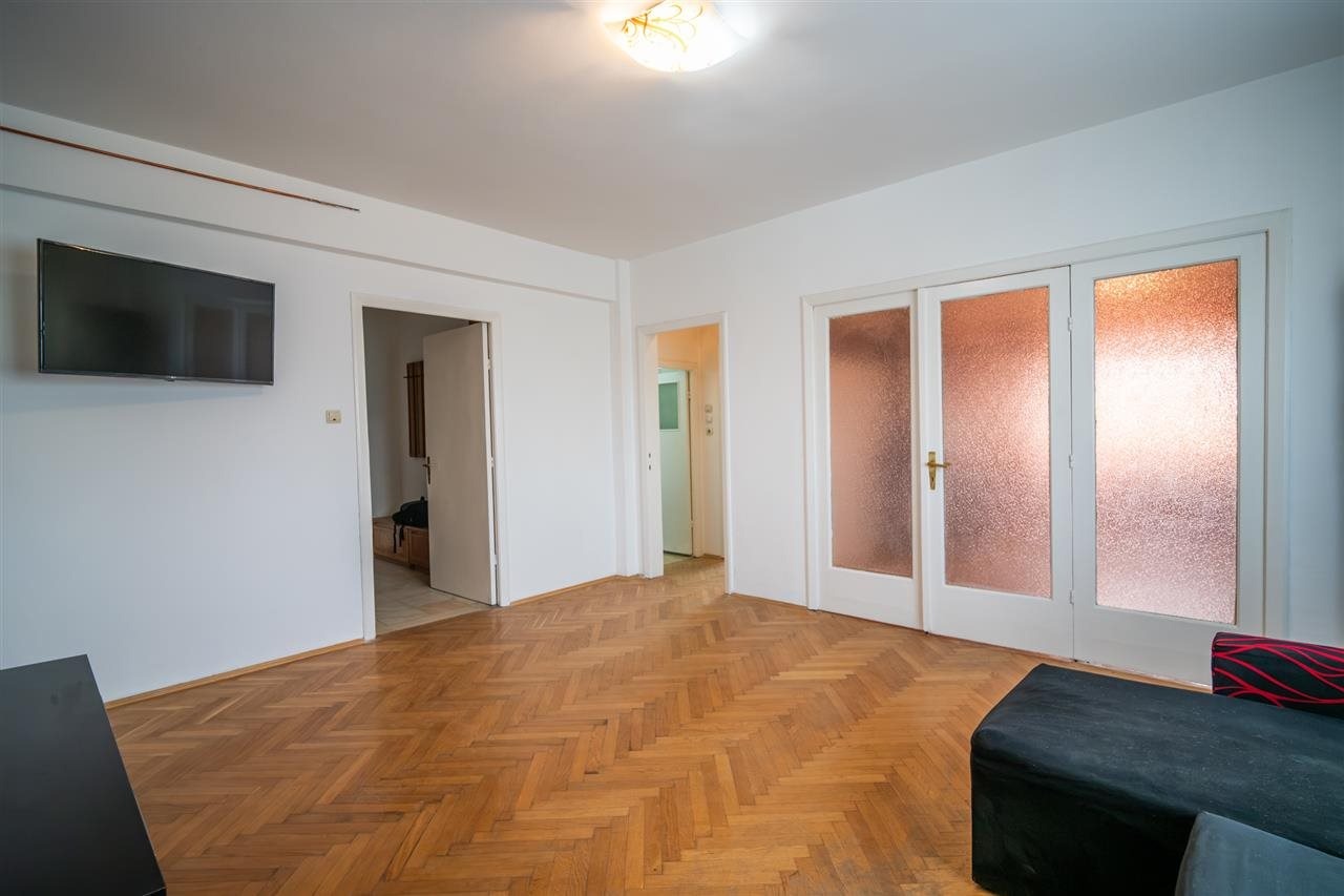 Продава 3-СТАЕН, гр. Плевен, 9-ти квартал, снимка 5 - Апартаменти - 55548241