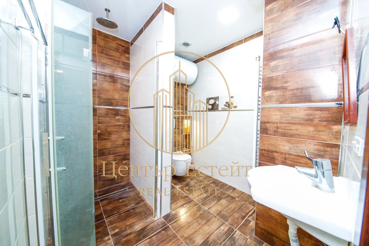 Продава 3-СТАЕН, гр. Плевен, Сторгозия, снимка 3 - Апартаменти - 54522031