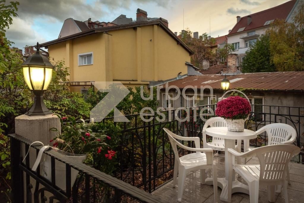 Продава КЪЩА, гр. София, Център, снимка 4 - Къщи - 54307270