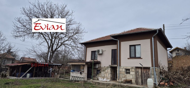 Продава КЪЩА в област Русе, с. Червена вода - 64 кв.м / 144 900 € » 283 399.77 лв., ЕВИАН
