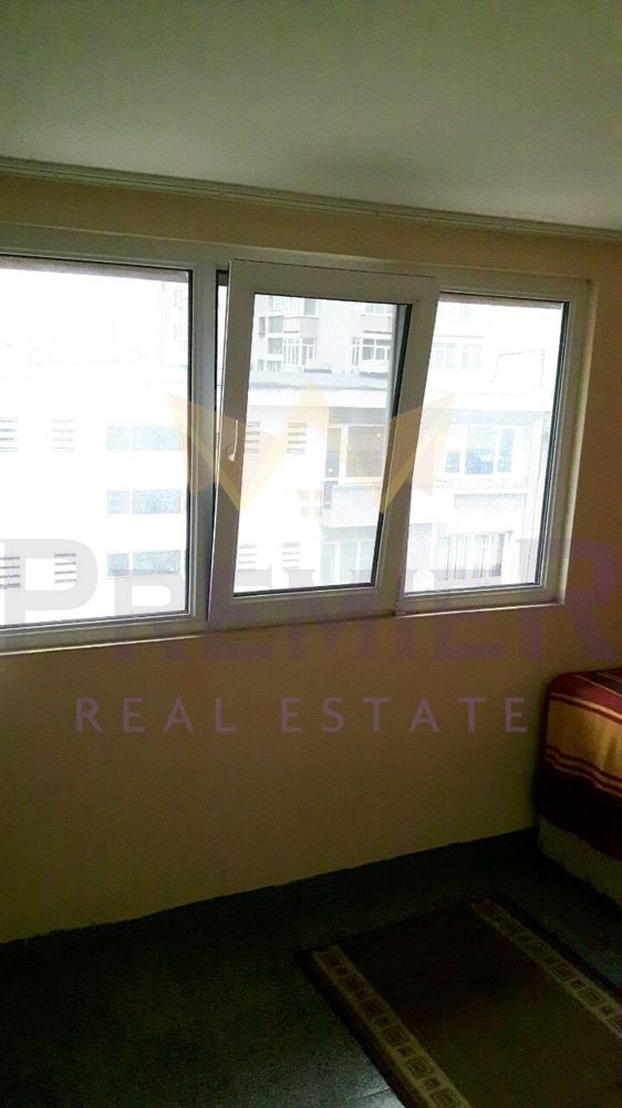 En venta  1 dormitorio Varna , Tsentar , 30 metros cuadrados | 82781703 - imagen [2]