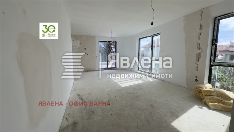 Продава 3-СТАЕН, гр. Варна, м-т Долна Трака, снимка 1 - Aпартаменти - 48524916